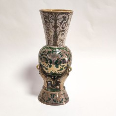 Vaso in ceramica a firma Robbia Gualdo Tadino inizio XX sec