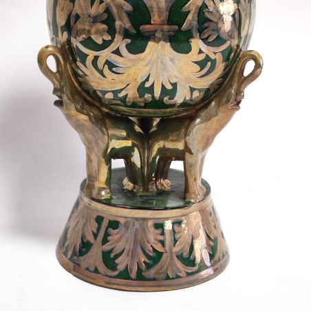 Vaso in ceramica a firma Robbia Gualdo Tadino inizio XX sec