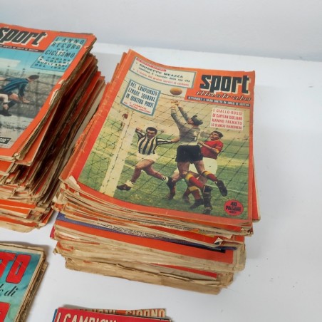Accumulo riviste calcio Lo Sport e Lo Sport Illustrato anni 50 - 209 numeri
