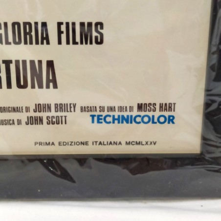 Toccarlo porta fortuna. R. Moore S. York S. Winters 1975 Locandina cinema