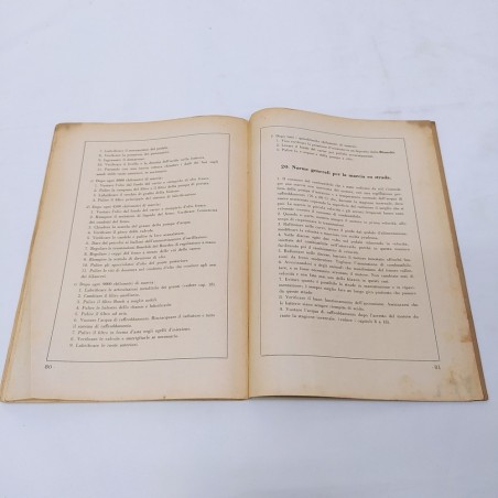 Libretto Uso  manutenzione Autocarro Bianchi diesel “Tipo Mediolanum” Macchie