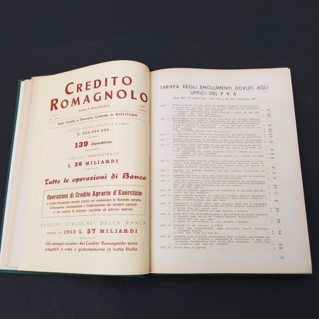 Annuario e agenda dell’automobilista 1954. Leggermente macchiato in copertina