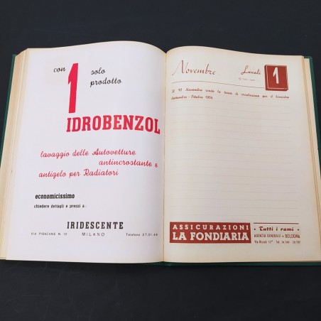 Annuario e agenda dell’automobilista 1954. Leggermente macchiato in copertina