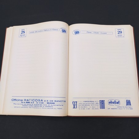 Annuario e agenda dell’automobilista 1956. Leggermente macchiato in copertina