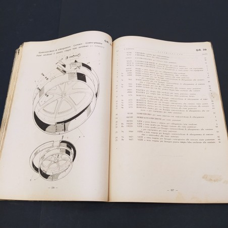 Catalogo ricambi trattrici Fiat mod. 700BD. Anno 1942 XX distinto