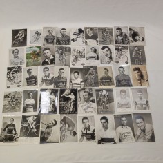 Lotto di 42 fotografie ciclisti anni 50 con autografi e dediche in originale 2
