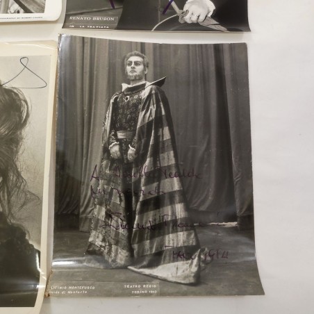 Lotto di 4 foto autografate con cantanti lirici anni 1970