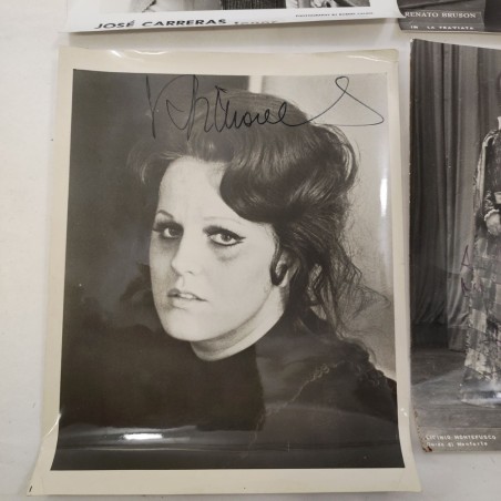 Lotto di 4 foto autografate con cantanti lirici anni 1970