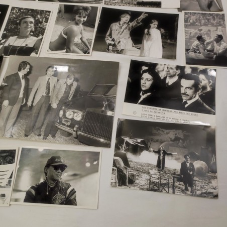 Lotto di 17 foto bianco e nero con attori vari anni 50/60