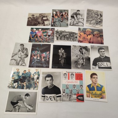 Lotto di 16 tra foto e cartoline ciclisti anni 60/70 e 80