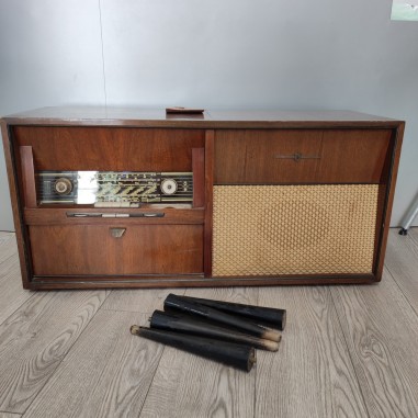 Radio giradischi tedesca Wega modello Wegaphone anni 60
