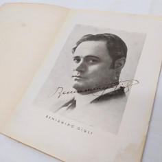 Volantino Mostra d’oltremare 1952 con foto autografa Beniamino Gigli. Macchie 2