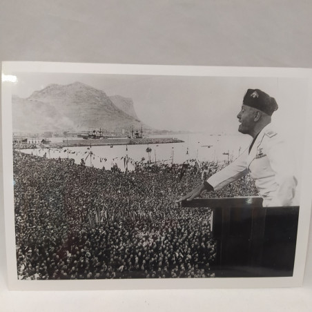 Lotto 52 foto Mussolini Hitler metà anni ‘30 varie occasioni Buono