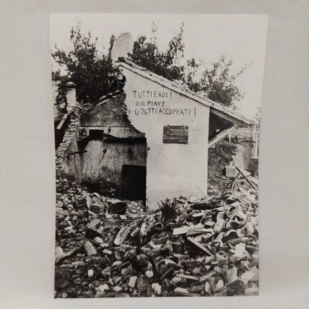Lotto 9 foto 1° guerra mondiale varie situazioni Buono