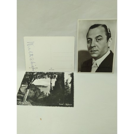 Lotto 24 foto e cartoline attori e attrici con autografo anni vari Macchie