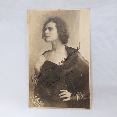 Cartolina con autografo Annita Calamandrei con dedica affettuosa Macchie