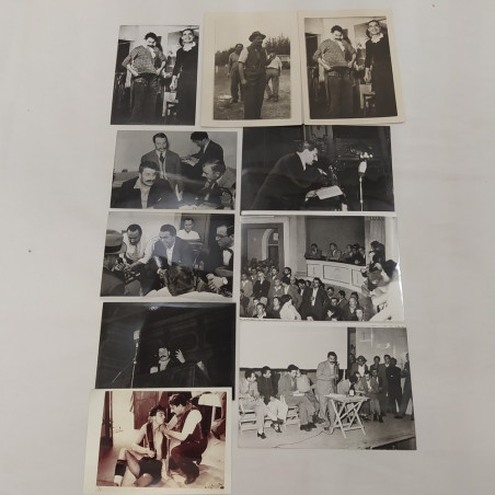 Lotto 10 foto con Giovannino Guareschi e Gino Cervi - Buono