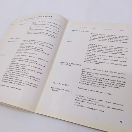Libretto Uso e manutenzione Lancia Flavia 1964 Macchie