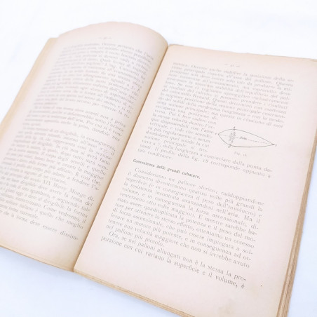Volume I palloni dirigibili Rosario Federico Ed. Antonio Vallardi Macchie