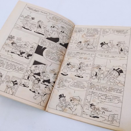Lotto 4 Gli albi di Topolino 1967/68/69 Ingialliti Annotazioni a penna sul retro