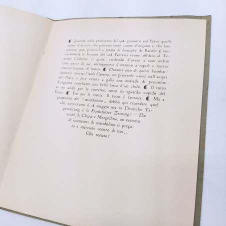 Lotto 2 numeri Il fante 1930 con dedica dell’autore Gilberto Maggini Macchie