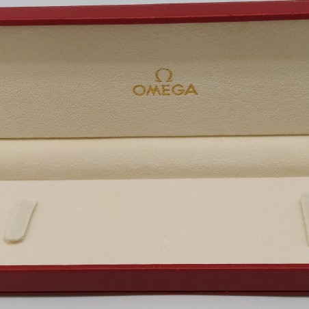 Confezione orologio Omega rossa con dettaglio logo dorato e interno bianco