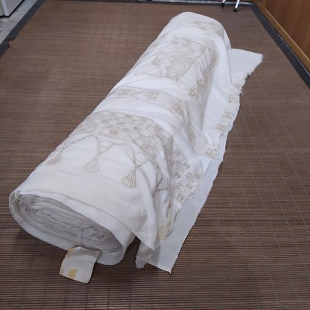 Pezza di circa 30 metri stoffa da tenda interna in cotone con ricami classici