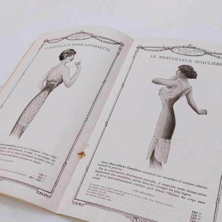 Lotto 2 cataloghi lingerie francese Baehr&C inizi '900 Buono