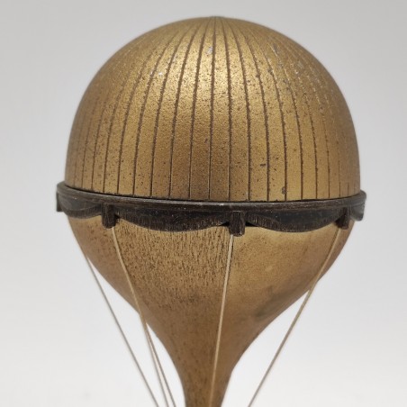 Mongolfiera in metallo e plastica h. 16 cm periodo anni 50/60