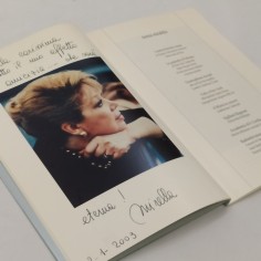 Pubblicazione Mirella Freni Splendido Duemiladue autografo e dedica - Buono 2