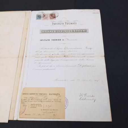 Lotto 4 diplomi, decreti annate varie 1878, 1876, 1917 - Ingiallimenti