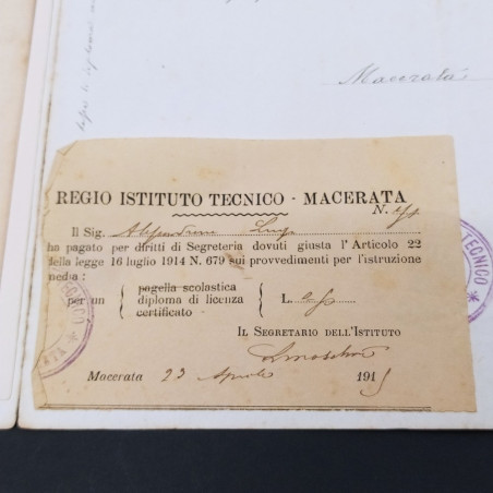 Lotto 4 diplomi, decreti annate varie 1878, 1876, 1917 - Ingiallimenti