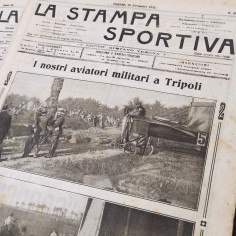 Lotto 12 riviste La stampa sportiva  1911/12 - Segni del tempo 2
