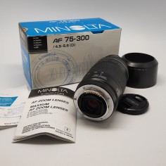 Ottica fotografica obiettivo zoom Minolta 75/300 AF usato pari nuovo