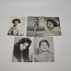 Lotto di 5 fotografie autografate attrici anni 60