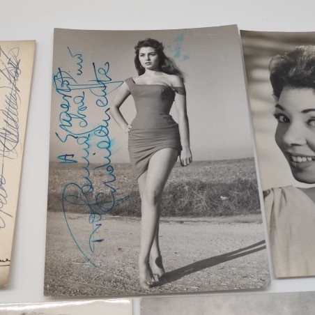 Lotto di 5 fotografie autografate attrici anni 60