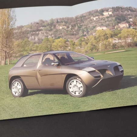 Leonardo Fioravanti brochure auto cross over YAK 2002 4 pagine ottima