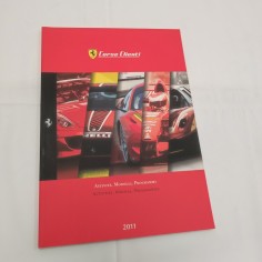 FERRARI Corse Clienti Attività Modelli Programmi 2011