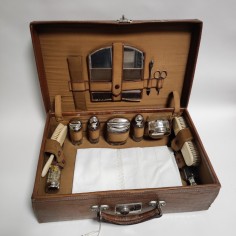 Valigetta set toeletta da viaggio anni 50 circa con accessori 44x28x14 cm