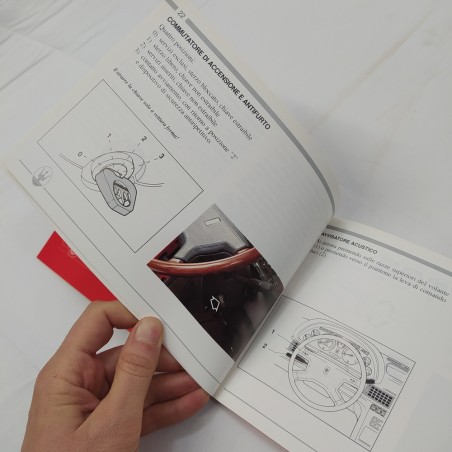 Libretto uso manutenzione Maserati Racing febbraio 1991