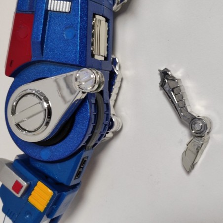 Robot Voltron Lion Set Toynami montato per prova due difetti