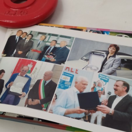 Libro Fiat 500 L’evoluzione del mito Alessandro Sannia 2004