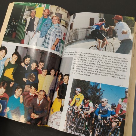 Un uomo in fuga La vera storia di Marco Pantani M. Ronchi Gianfranco Josti 2004
