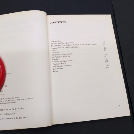 Libro Modelling commercial vehicles L. Geary