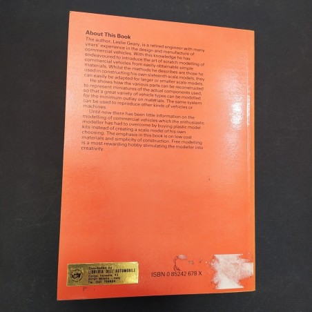 Libro Modelling commercial vehicles L. Geary