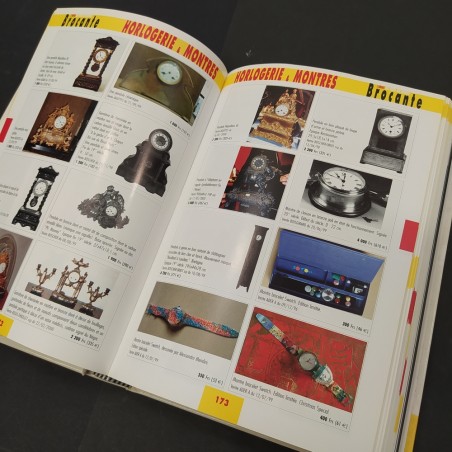 Libro L’argus des ventes aux encheres Brocante 2300 2000
