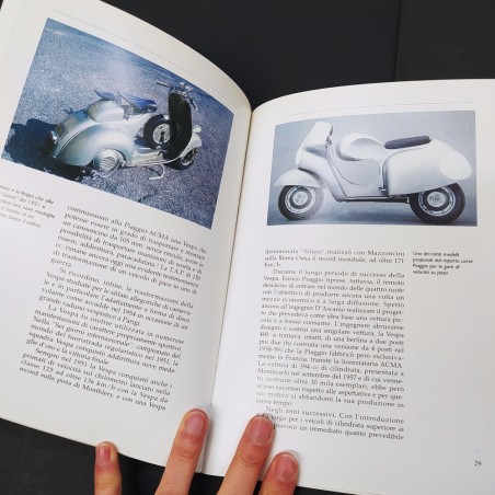Libro Vespa un miracolo italiano Roberto Leardi 1996