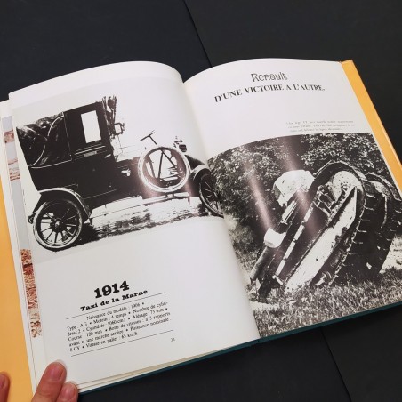 Libro Voiture d’autrefois Automobiles Renault 1974