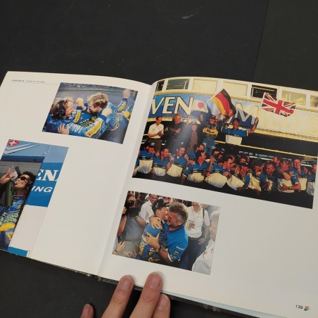 Notes of victory Benetton Formula’s yearbook 1995 P. Spinelli, M. Bellanca 1995