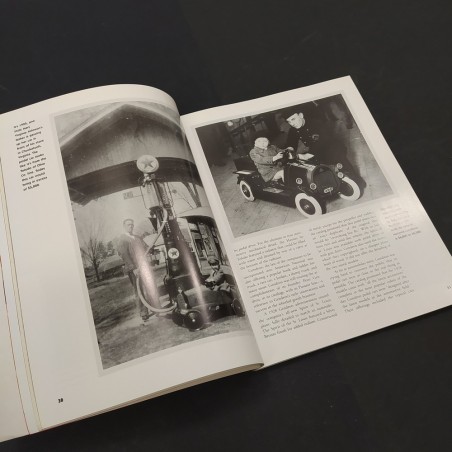 Libro Pedal cars Larry Bloemker, Robert Genat, Ed Weirick 1999
